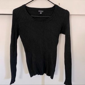 Black Long-sleeved Shirt